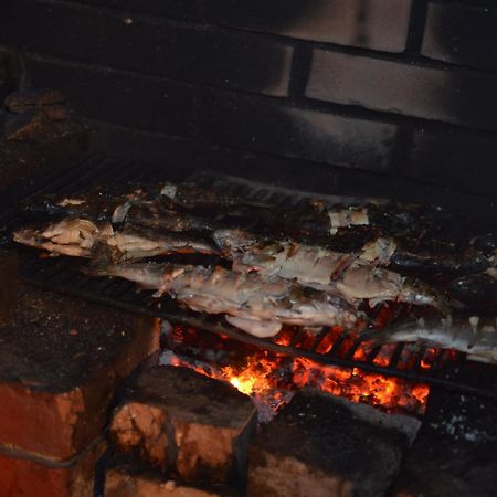 Pensiunea Moldovan Acomodação com café da manhã Praid Exterior foto